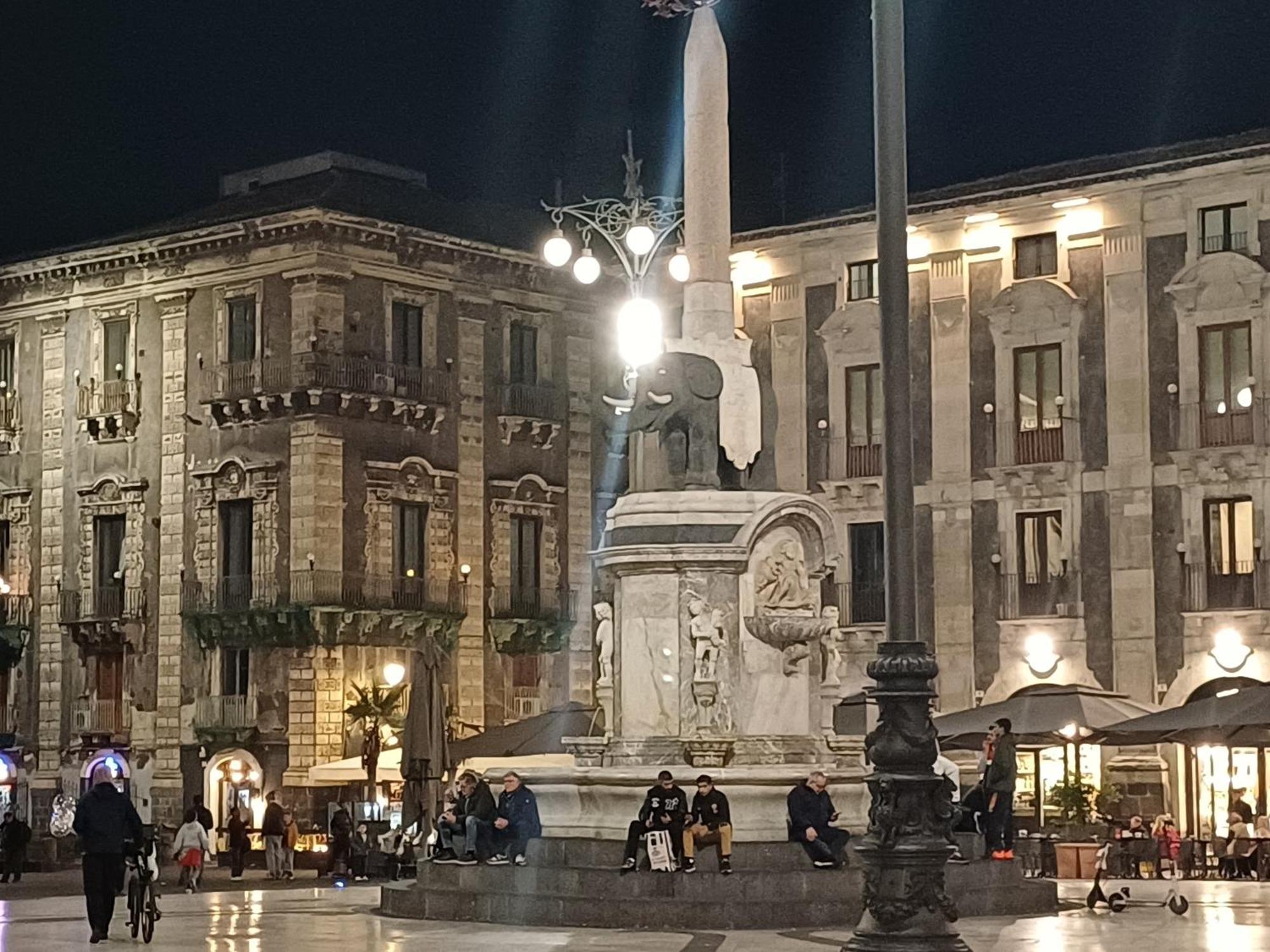 Il Sole Nel Cuore Catania Exterior photo